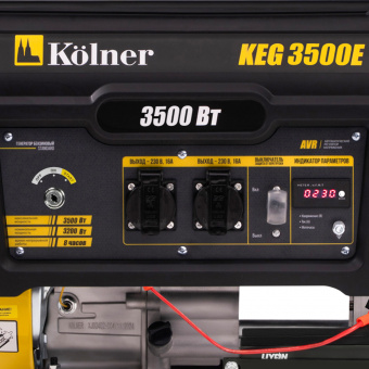 Изображение Генератор бензиновый 3.5 кВт, электростартер LCD, 2х230 В, 15л, Kolner KEG 3500Е в каталоге Kolner