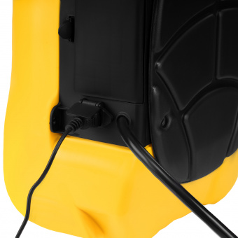Изображение Опрыскиватель аккумуляторный Kolner KSC 12-16L-01 в каталоге Kolner